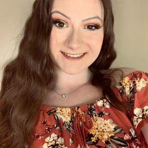 Meet your Posher, Brianna